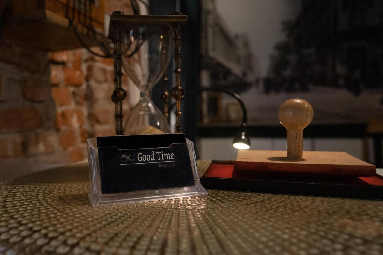 Apartament Apretura By Good Time วูดช์ ภายนอก รูปภาพ